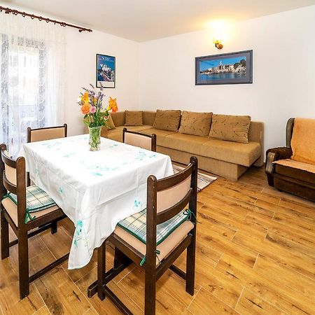 Apartments Jurina Krk Town Exterior foto