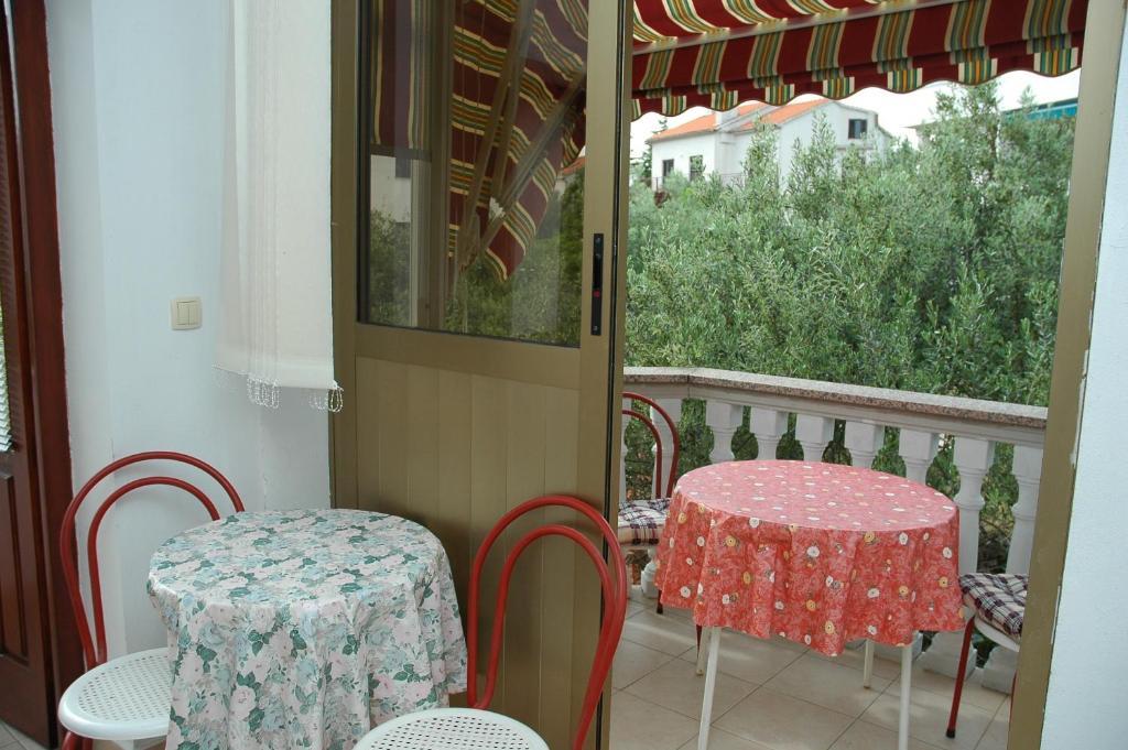 Apartments Jurina Krk Town Habitación foto
